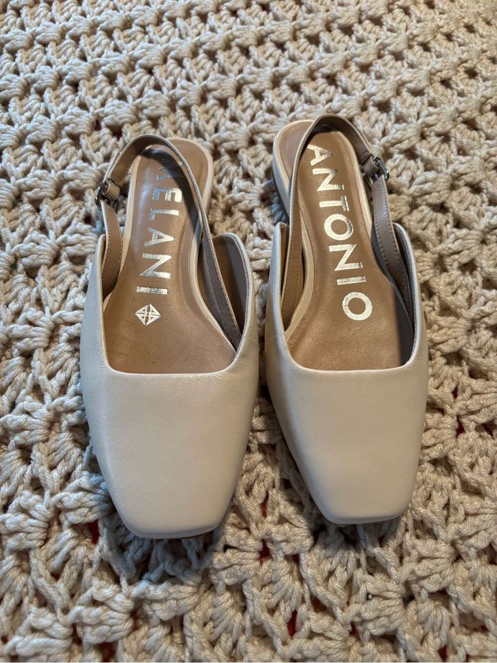 Antonio Melani beige Slingback Flats Size 6
